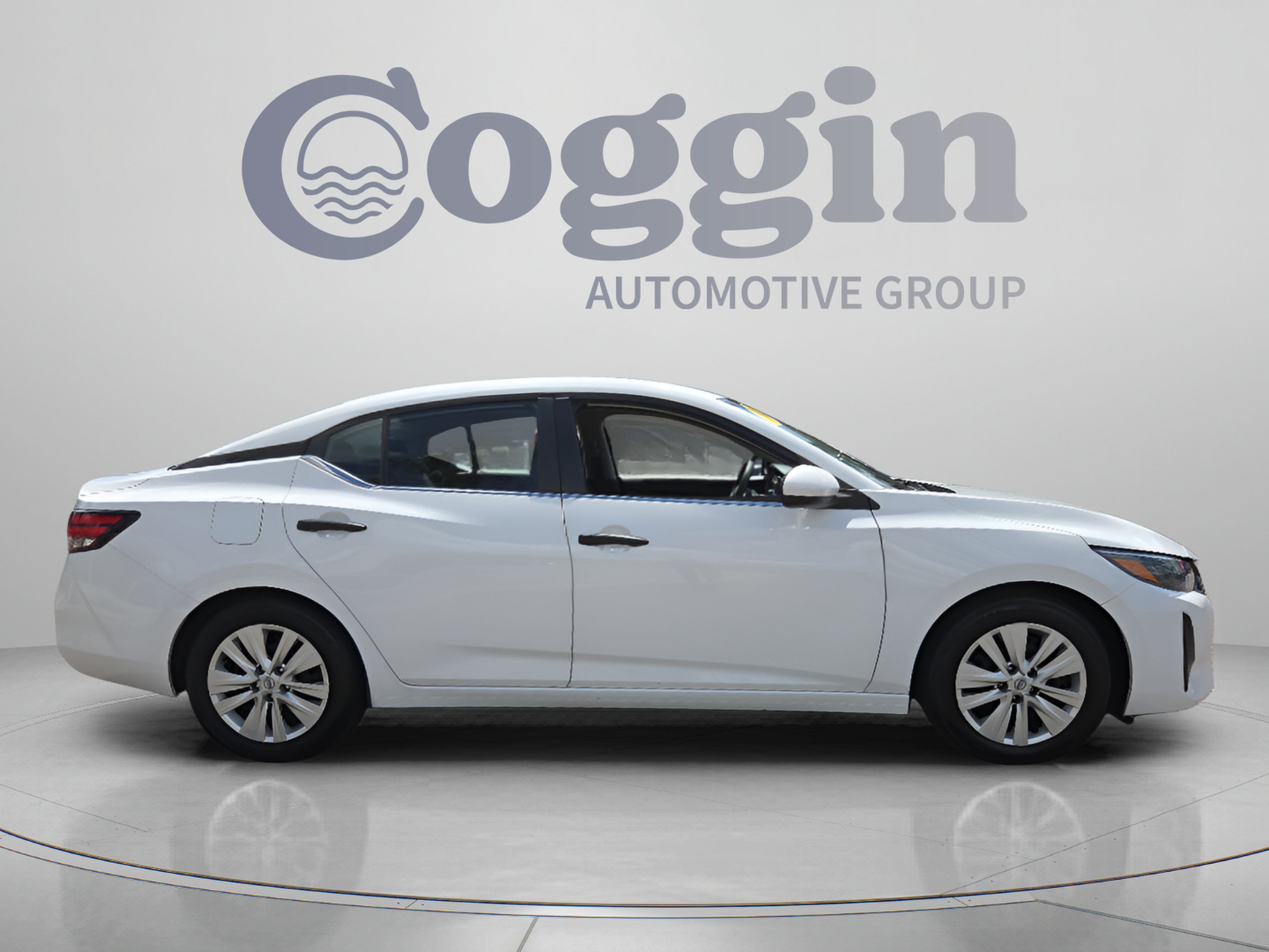 Used 2025 Nissan Sentra S FWD image 6