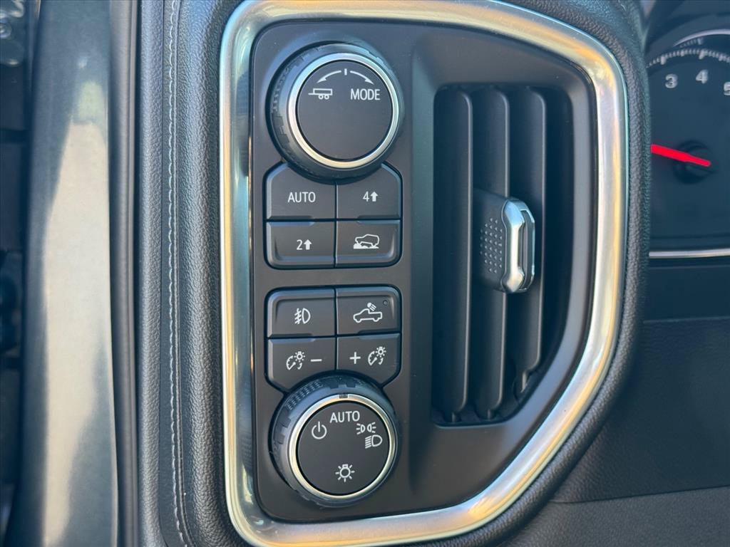 Used 2020 Chevrolet Silverado 1500 RST w/ All-Star Edition AWD/4WD image 16