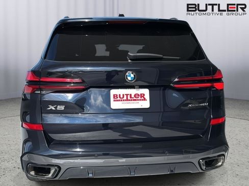 Certified 2024 BMW X5 xDrive40i w/ M Sport Package image 4