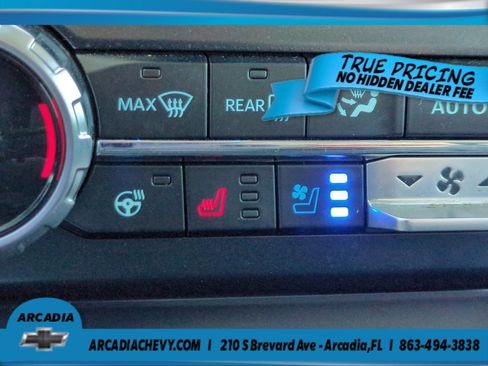 Used 2023 Ford F250 Lariat w/ Lariat Ultimate Package AWD/4WD image 23