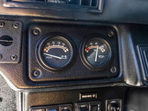 Used 1996 HUMMER H1 4-Door Open Top image 30