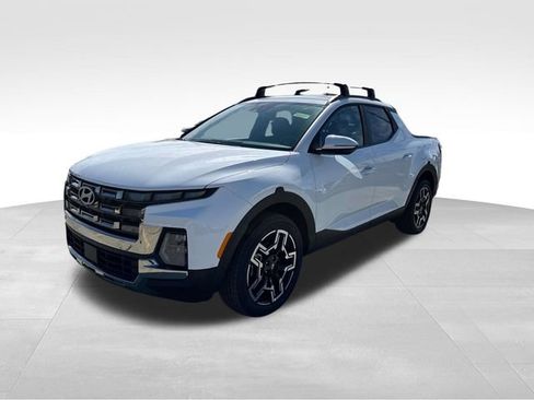 Used 2026 Hyundai Santa Cruz Limited AWD/4WD image 4