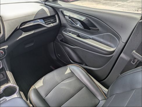 Used 2023 GMC Terrain AT4 w/ Infotainment Package II AWD/4WD image 19