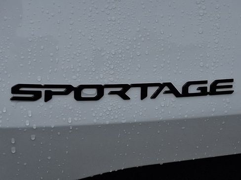 Used 2025 Kia Sportage X-Line w/ Premium Package AWD/4WD image 34