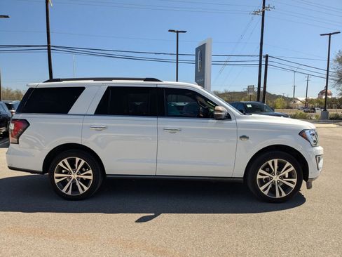 Used 2021 Ford Expedition King Ranch image 2