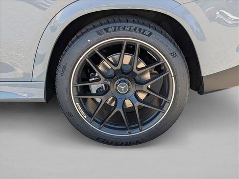 New 2026 Mercedes-Benz GLE 53 AMG 4MATIC Coupe image 10