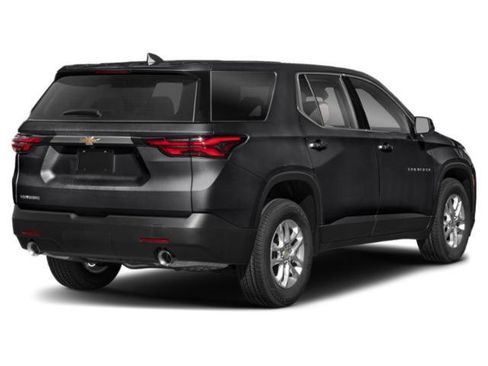 Used 2023 Chevrolet Traverse High Country w/ LPO, Floor Liner Package image 2