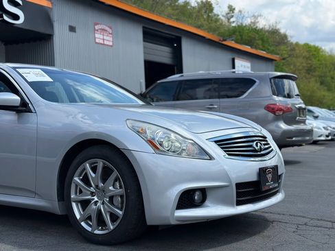 Used 2013 INFINITI G37 Journey w/ Premium Pkg RWD image 32