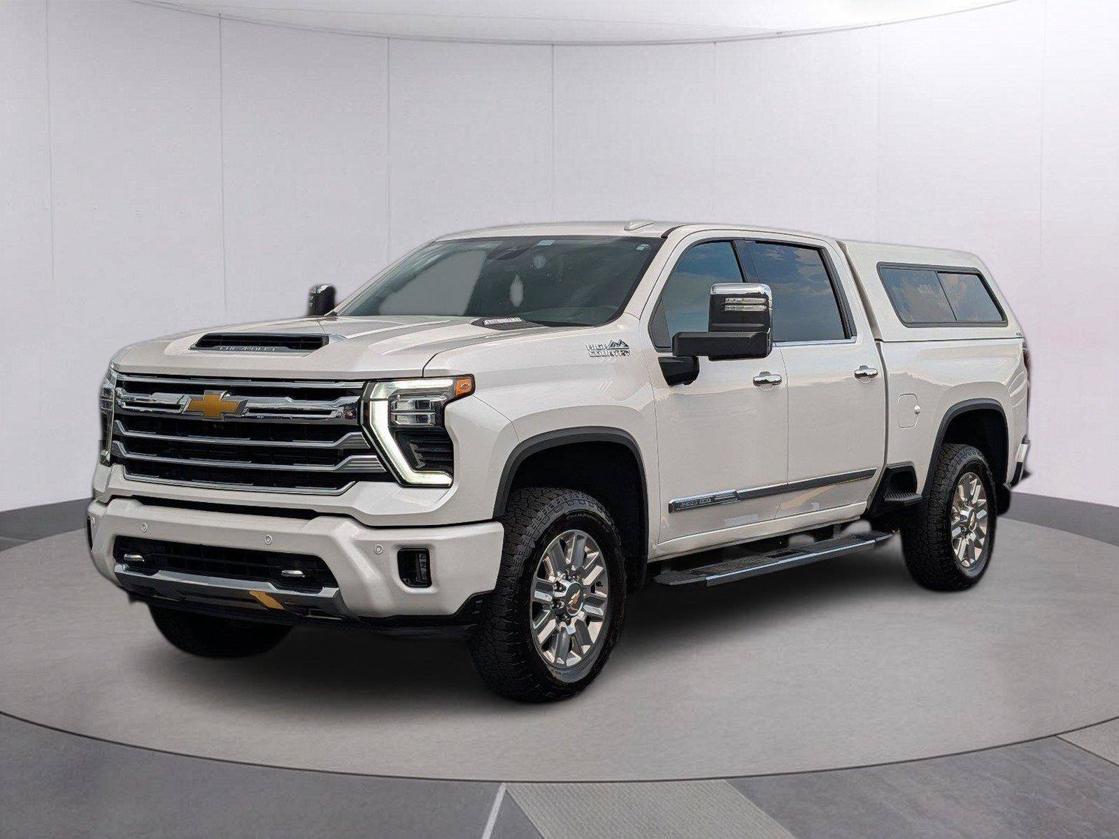 Used 2024 Chevrolet Silverado 2500 High Country AWD/4WD image 1