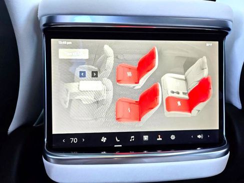 Used 2023 Tesla Model X image 62