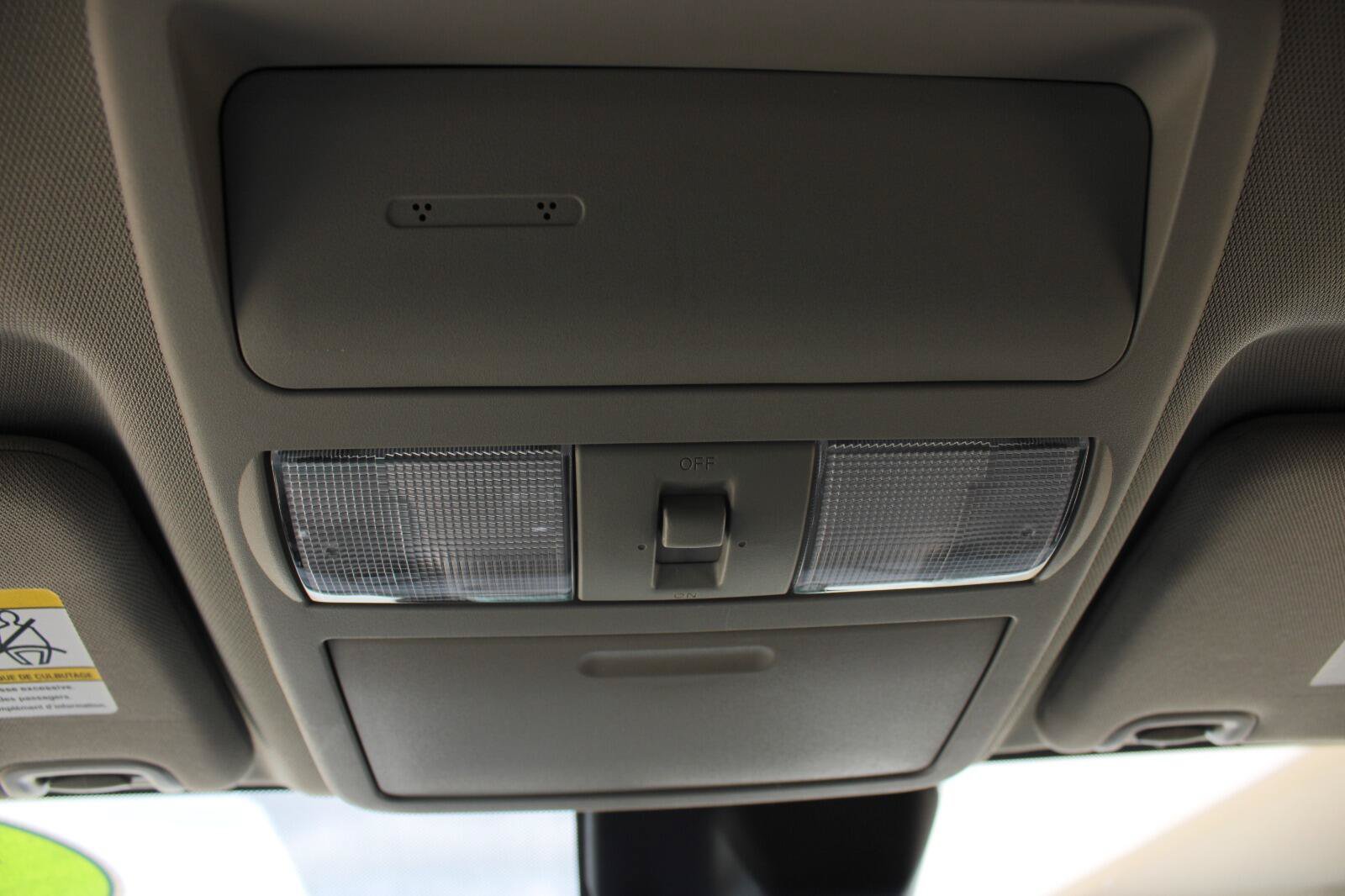 Used 2023 Nissan Frontier SV w/ SV Convenience Package AWD/4WD image 18
