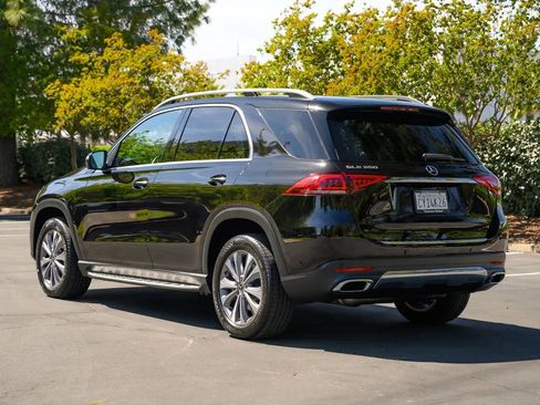 Used 2021 Mercedes-Benz GLE 350 GLE 350 Sport Utility 4D w/ Premium Package image 11