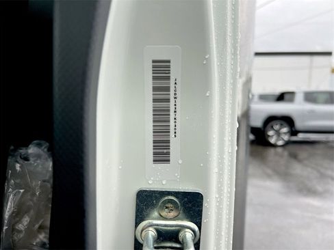 New 2024 Chevrolet Low Cab Forward 4500 XD image 18