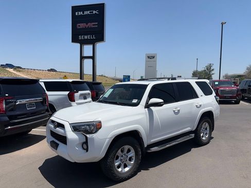 Used 2019 Toyota 4Runner SR5 Premium AWD/4WD image 1