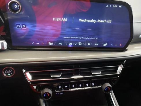 New 2026 Chevrolet Traverse LT w/ Driver Confidence Package image 18