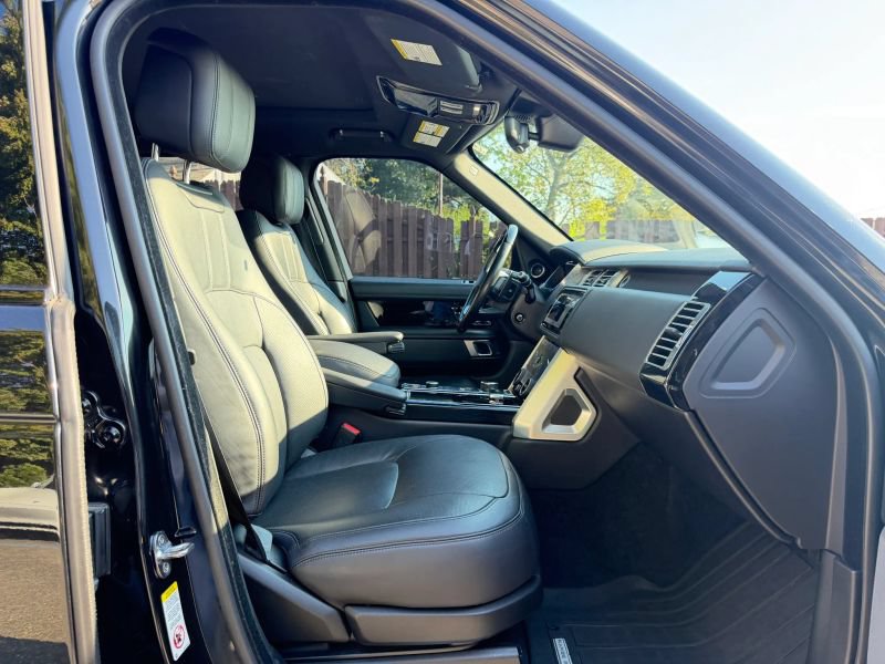 Used 2020 Land Rover Range Rover HSE AWD/4WD image 31