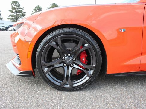 Used 2020 Chevrolet Camaro SS image 4