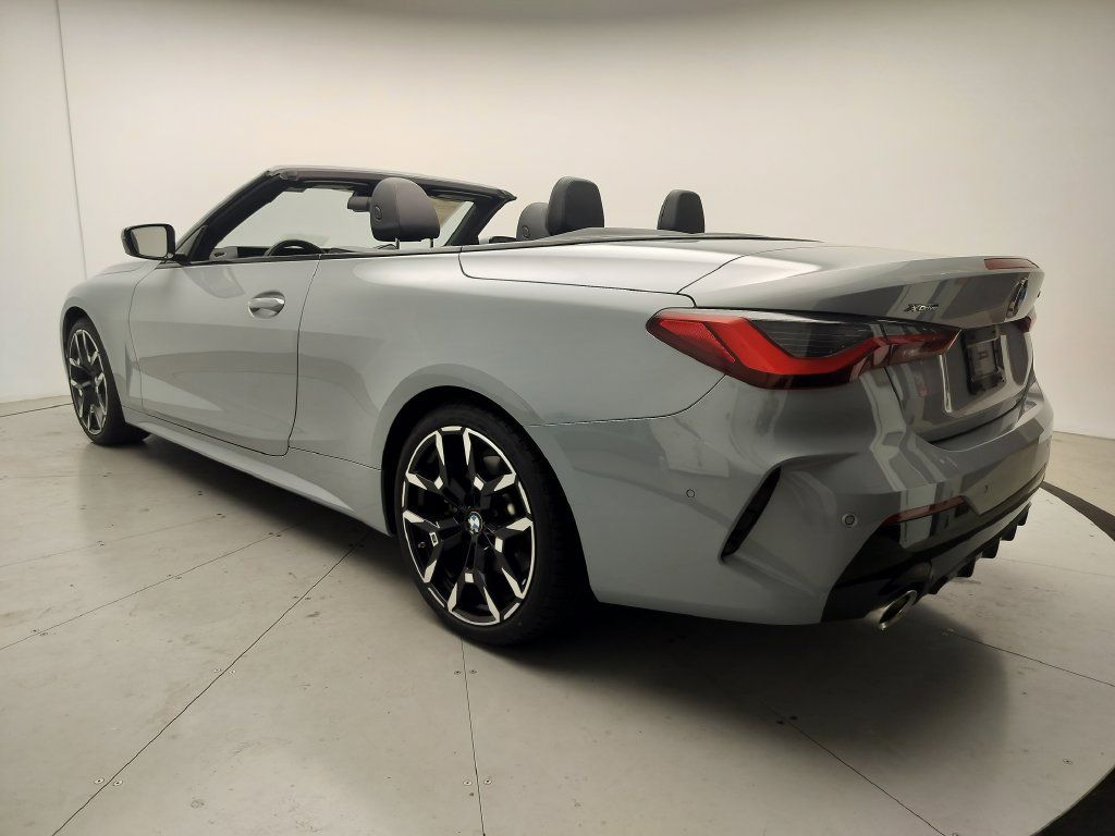 Certified 2026 BMW 430i xDrive Convertible w/ M Sport Package AWD/4WD image 4