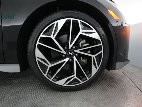 Used 2023 Hyundai Ioniq 6 Limited AWD/4WD image 20