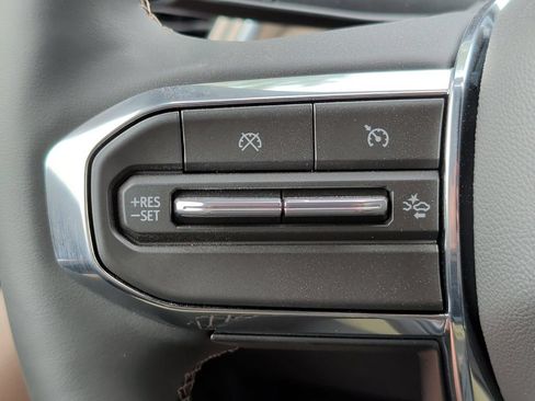 New 2026 GMC Canyon Denali AWD/4WD image 16