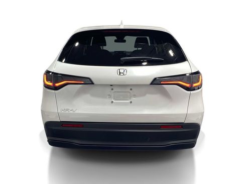 New 2027 Honda HR-V LX image 3