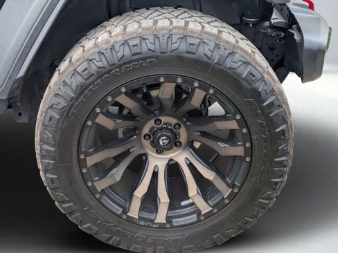 Certified 2023 Jeep Wrangler Rubicon w/ Xtreme 35 Tire Package image 8
