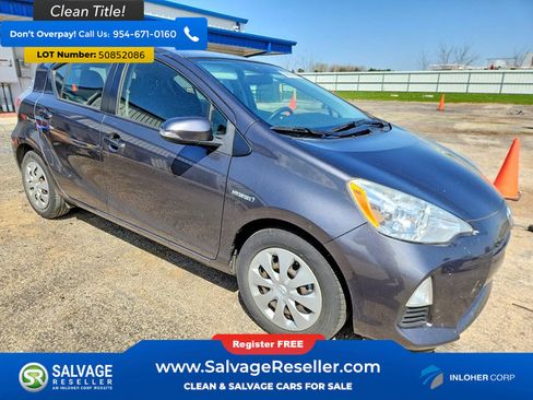 Used 2013 Toyota Prius C Two FWD image 5