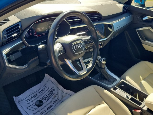 Used 2020 Audi Q3 2.0T Premium w/ Convenience Package AWD/4WD image 8