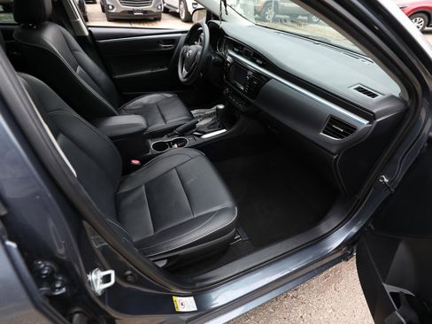 Used 2014 Toyota Corolla LE Premium w/ Driver Convenience Package image 10