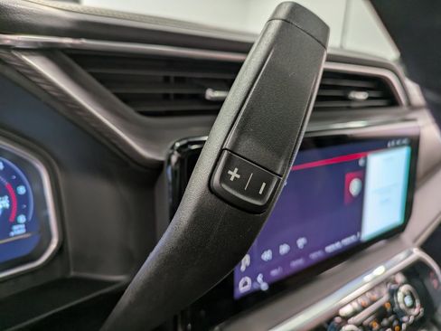 Used 2024 GMC Sierra 3500 Denali Ultimate image 17