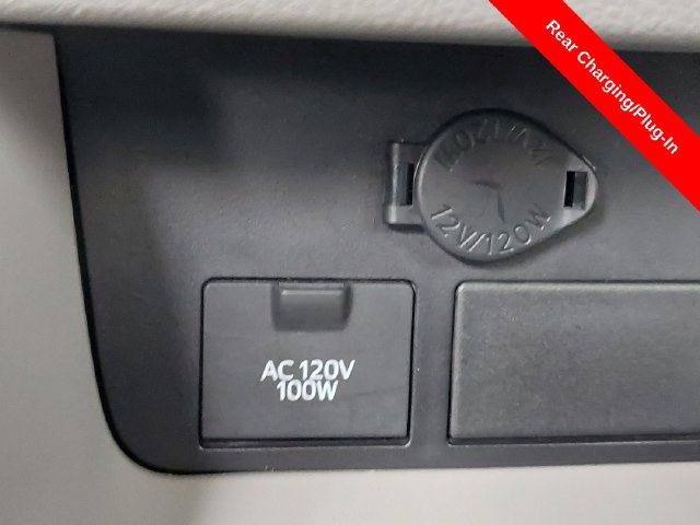 Used 2016 Toyota Highlander Limited AWD/4WD image 34