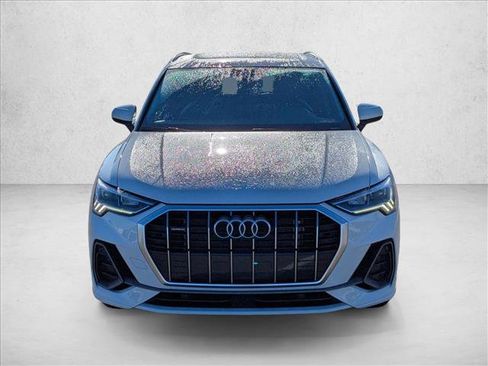Certified 2025 Audi Q3 2.0T Premium Plus w/ Premium Plus Package image 2
