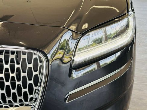 Used 2023 Lincoln Nautilus Reserve FWD image 21