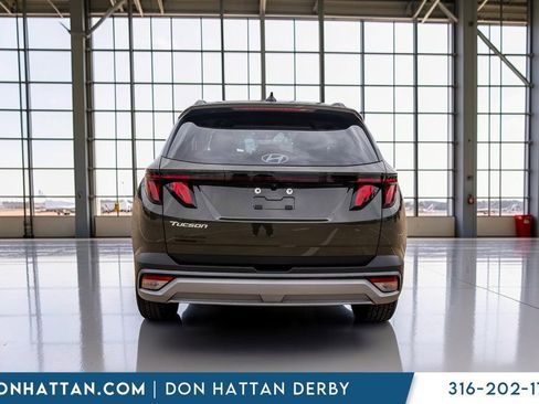 Used 2025 Hyundai Tucson SEL FWD image 36