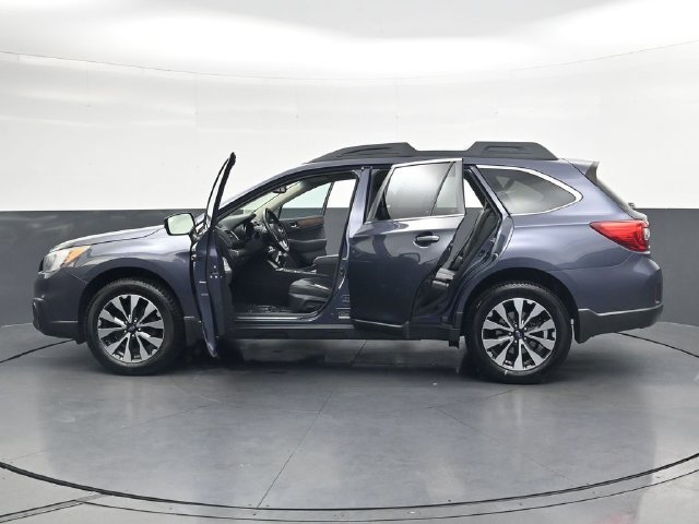 Used 2016 Subaru Outback 2.5i Limited AWD/4WD image 38