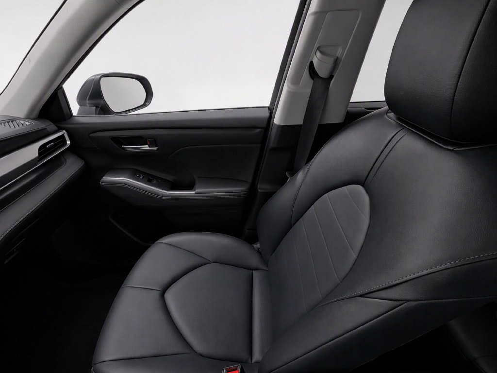 Certified 2026 Toyota Highlander XLE AWD/4WD image 14