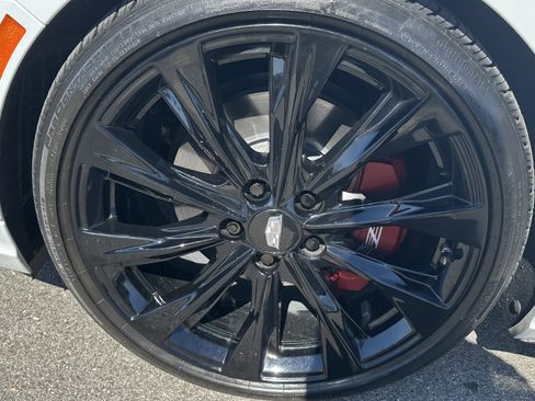 Used 2025 Cadillac CT4 V RWD image 12