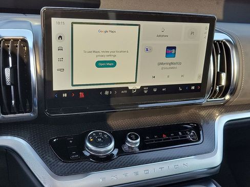 New 2026 Ford Expedition Platinum w/ Stealth Appearance Package image 16