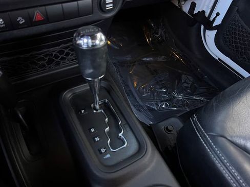 Used 2015 Jeep Wrangler Unlimited Sport w/ Quick Order Package 24S image 25