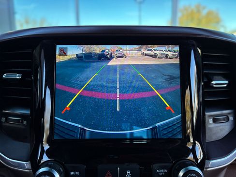 Used 2022 RAM 3500 Laramie image 24