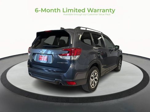 Used 2021 Subaru Forester Premium AWD/4WD image 7