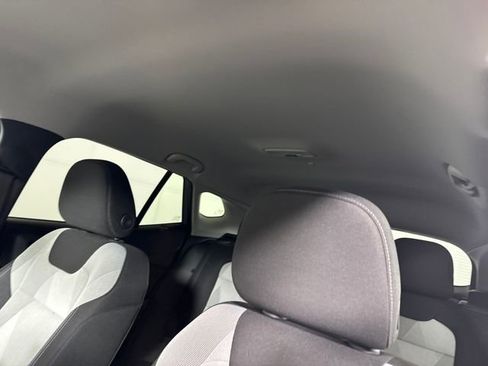 Used 2024 Chevrolet Trax LS w/ LS Convenience Package image 12