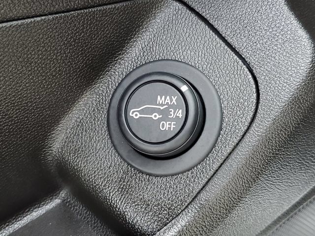 Used 2024 GMC Terrain SLE w/ Driver Convenience Package AWD/4WD image 19