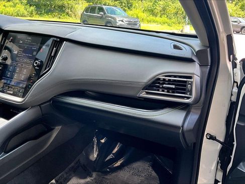 Certified 2023 Subaru Outback Onyx Edition AWD/4WD image 11