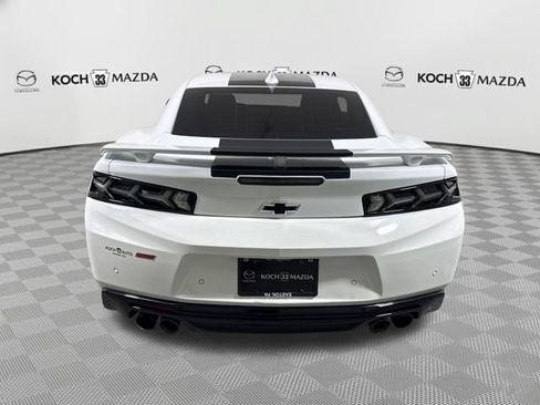 Used 2016 Chevrolet Camaro SS RWD image 14