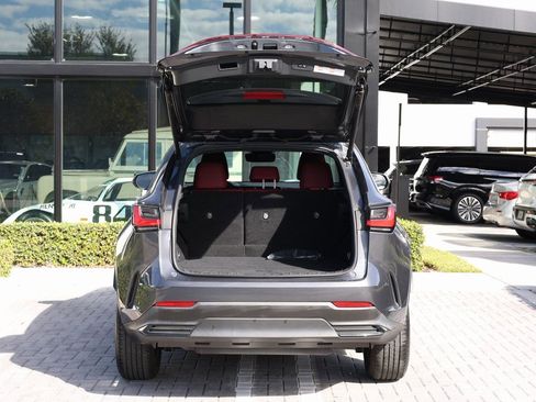 Used 2023 Lexus NX 250 FWD w/ Towing Package (2000 Lbs) image 7