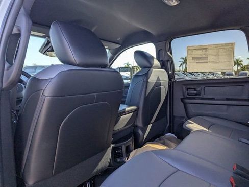New 2026 RAM 3500 Tradesman w/ Chrome Appearance Group A AWD/4WD image 9