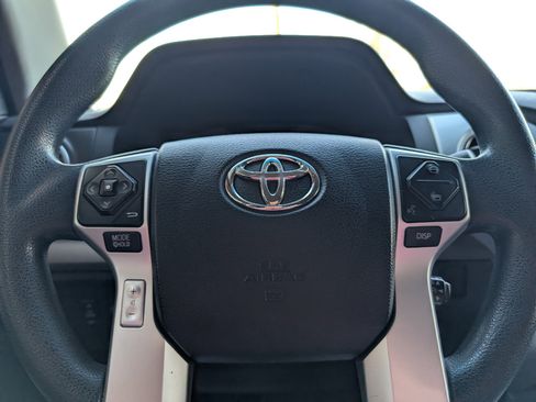 Used 2017 Toyota Tundra SR5 w/ SR5 Upgrade Package image 13