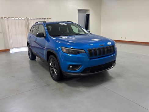 Used 2021 Jeep Cherokee Latitude Lux 80th Anniv w/ Quick Order Package 26U 80TH AWD/4WD image 2