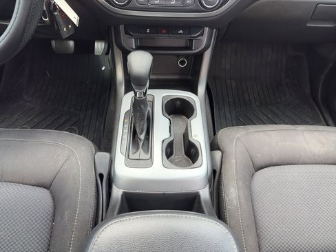 Used 2022 Chevrolet Colorado LT RWD image 22